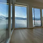 بيت للعطل Charmantes Mit Whirlpool By Interhome ستراسن