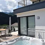 Сasa de vacaciones Charmantes Mit Whirlpool By Interhome