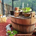 Ferienhaus Charmantes Mit Whirlpool By Interhome *