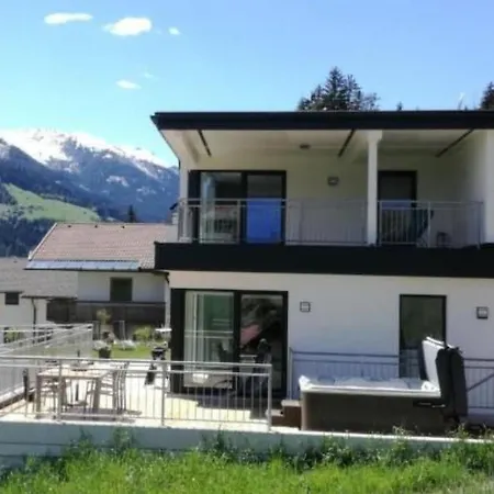 Charmantes Mit Whirlpool By Interhome Feriehus